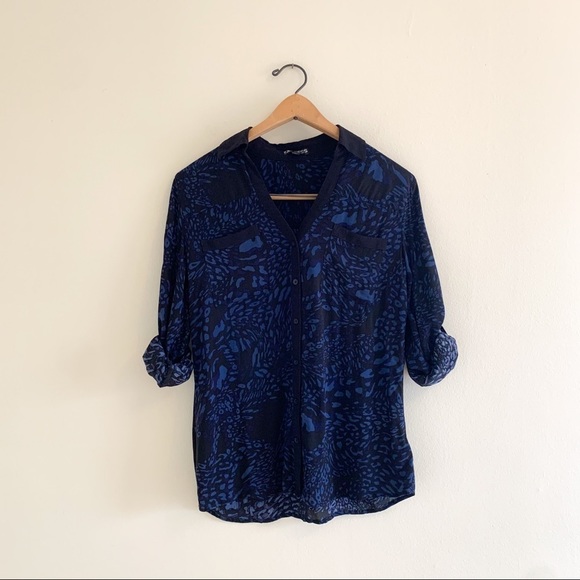 Express Womens Leopard Print Button Down Top Blue Black Small S - Picture 6 of 6
